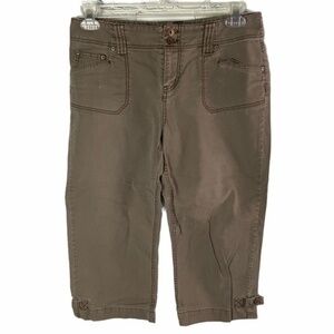 Maurices Brown Capri Pants Size 9 10